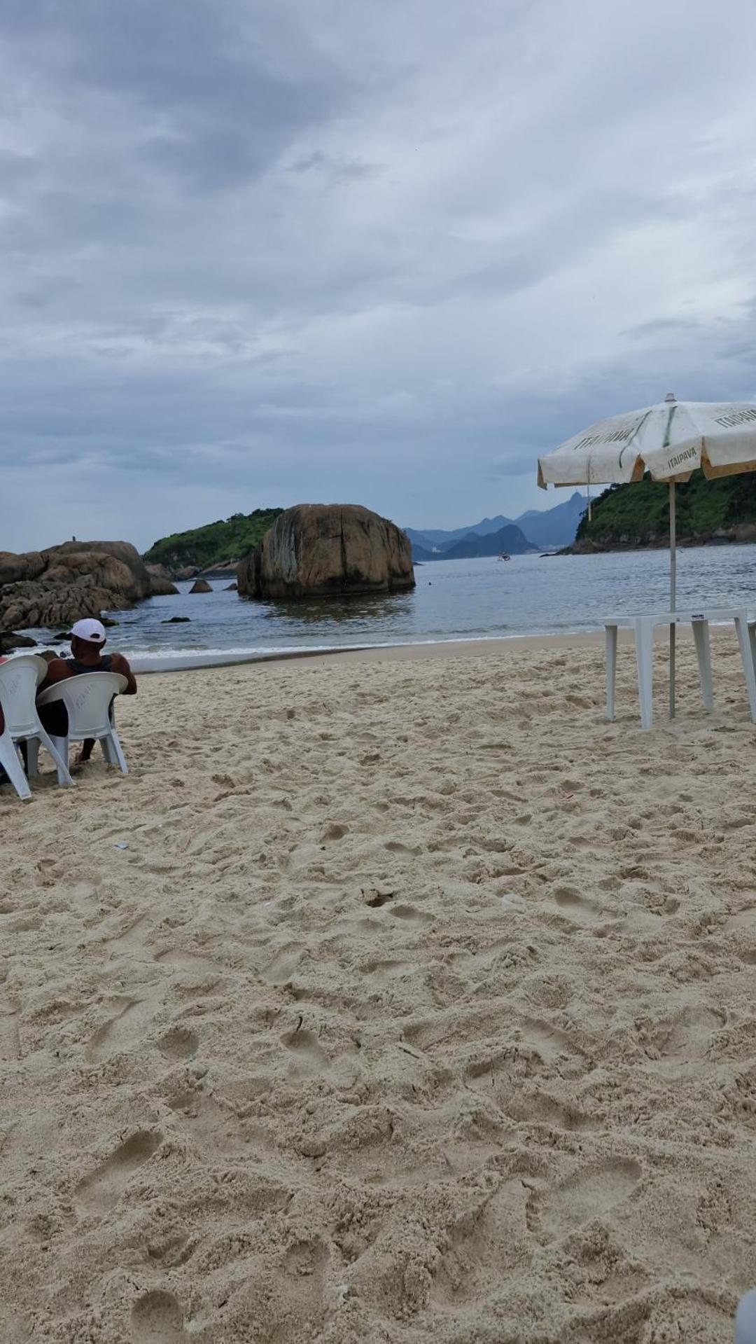 Suite Em Casa Familiar Da Mirian Niteroi Ngoại thất bức ảnh